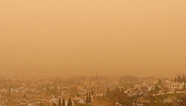 Αποπνικτικό κοκτέιλ αφρικανικής σκόνης και ζέστης – Στους 38 βαθμούς θα σκαρφαλώσει η θερμοκρασία