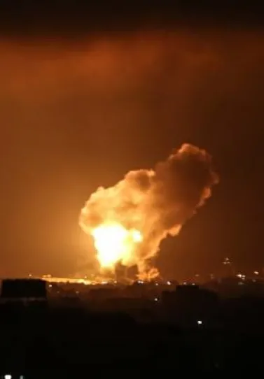Συναγερμός στη Μέση Ανατολή: Πύραυλοι του Ισραήλ έπληξαν στρατιωτική βάση στο Ιράν