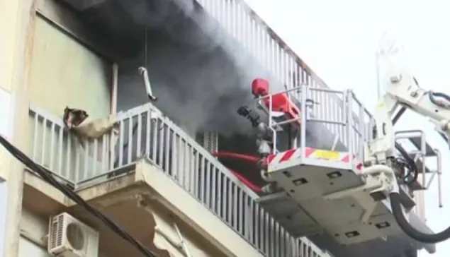 Τραγωδία: Κάηκε γυναίκα μέσα στο διαμέρισμά της