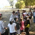 Οι μαθητές του 19ου Δημοτικού Σχολείου Πάτρας υπερασπίζονται την αυλή τους - Καθαρισμός στο Νότιο Πάρκο (ΦΩΤΟ)