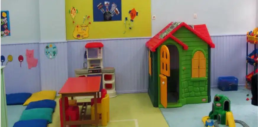 Voucher παιδικών σταθμών 2026: Πάνω από 175.000 αιτήσεις – Έως 5 Αυγούστου η προθεσμία