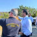 Μιχάλης Κατρίνης και στελέχη ΠΑΣΟΚ στα καμένα της Δυτικής Αιγιάλειας
