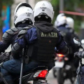 Πύργος: Σε κατάσταση αμόκ 45χρονος βγήκε με μαχαίρι στον δρόμο – Φορούσε κράνος και μιλούσε ακατάληπτα