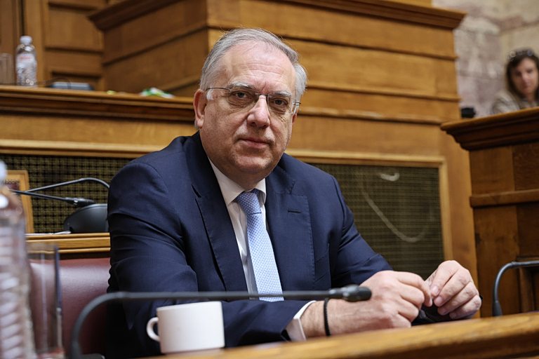 Αρνητικός ο πληθωρισμός τροφίμων τον Ιούλιο – Θεοδωρικάκος: Συνεχίζουμε τη μάχη μείωσης του κόστους ζωής
