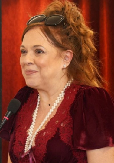 Ελένη Ράντου για τη φωτογραφία της με μπικίνι: Στα 62 μου διαπιστώνω πως ο ηλικιακός ρατσισμός και το κουτσομπολιό παραμένουν στη δεκαετία του ’60