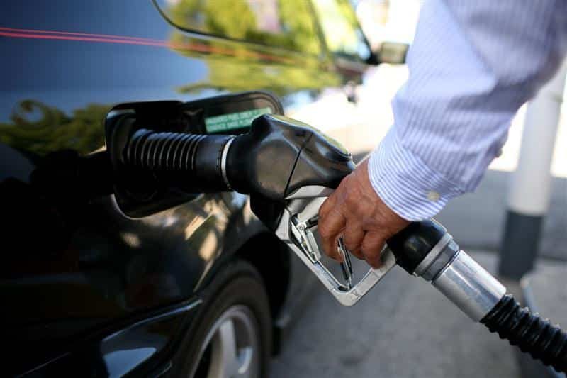 Πετρέλαιο: Παράταση της επιδότησης στο diesel εξετάζει η κυβέρνηση – Την επόμενη εβδομάδα οι αποφάσεις
