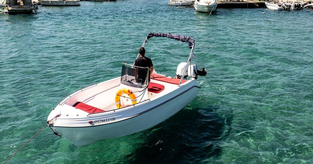 Νεκρή από προπέλα θαλάσσια χελώνα στη Ζάκυνθο – Έκκληση «ΑΡΧΕΛΩΝ» για τήρηση των ορίων ταχύτητας