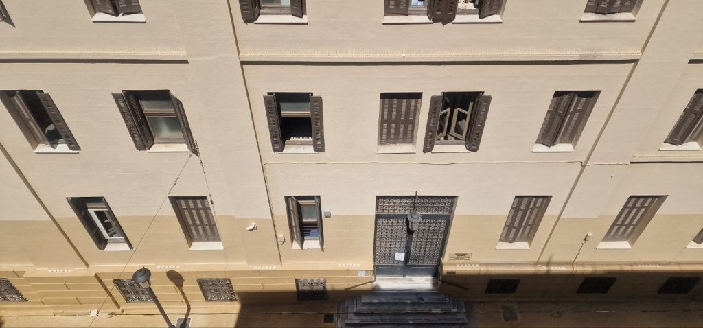 Οικόπεδο φιλέτο στέλνει στα Δικαστήρια Πατρών, Δασαρχείο και έναν ιδιώτη