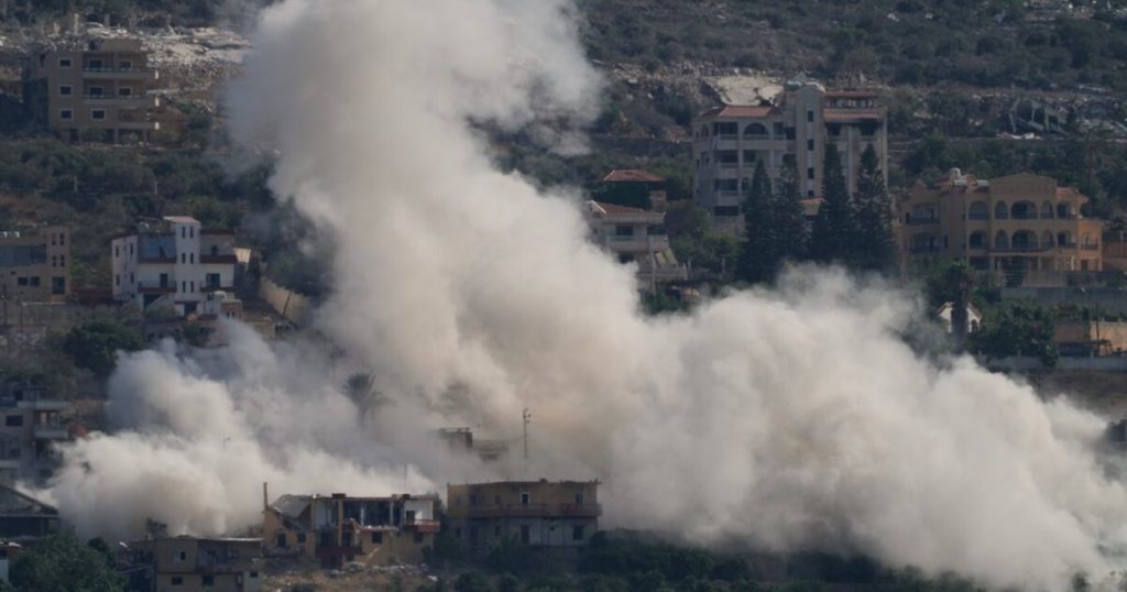 Ισραηλινά πλήγματα στον νότιο Λίβανο μετά την εκτόξευση drones από τη Χεζμπολάχ