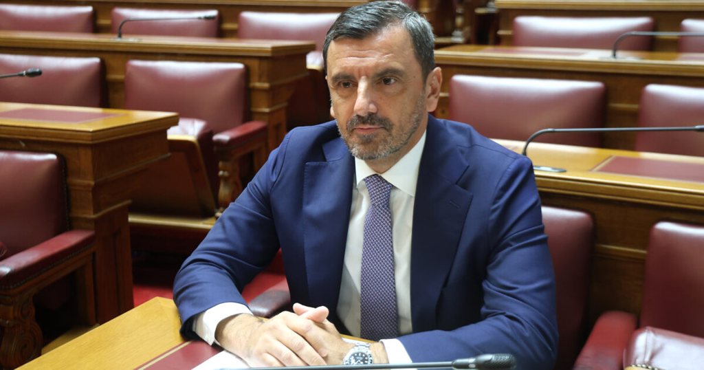 Νικολακόπουλος στην Βουλή: «Περνάμε από την επετηρίδα στην αξιοκρατία – Χτίζουμε ένα Δημόσιο πιο σύγχρονο, πιο γρήγορο και πιο αποτελεσματικό»