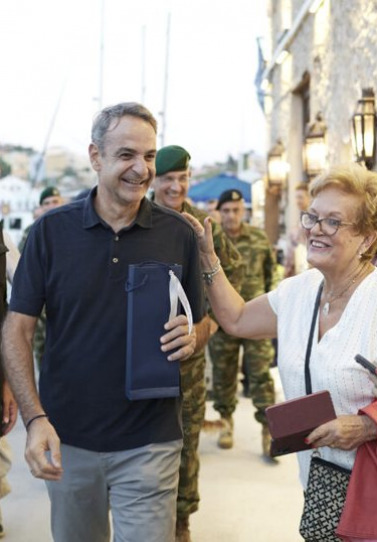 Μητσοτάκης από Καστελόριζο: «Δίπλα στους ακρίτες μας με πράξεις»