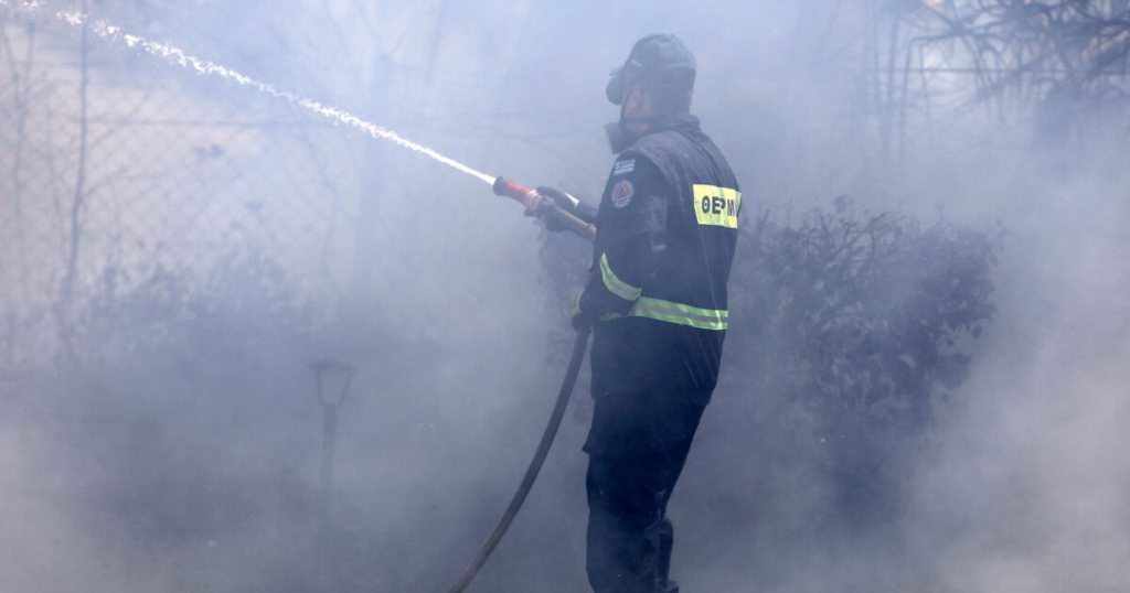 Φωτιά σε βυτιοφόρο με υγραέριο έξω από την 'Αρτα - Εκλεισε το ρεύμα προς Πάτρα στην Ιόνια οδό