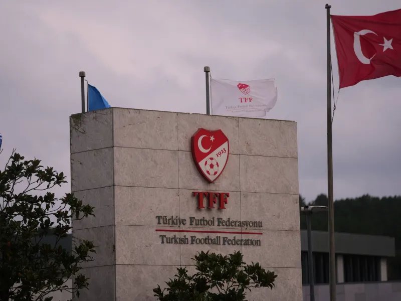 Ο πρόεδρος της Τουρκικής Ποδοσφαιρικής Ομοσπονδίας αρνείται οποιαδήποτε εμπλοκή στο σκάνδαλο με τους διαιτητές