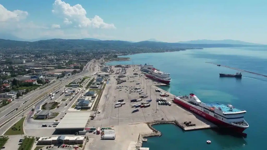 Πάτρα: Σύσκεψη για την Ηµέρα ∆ράσης Λιµενεργατών