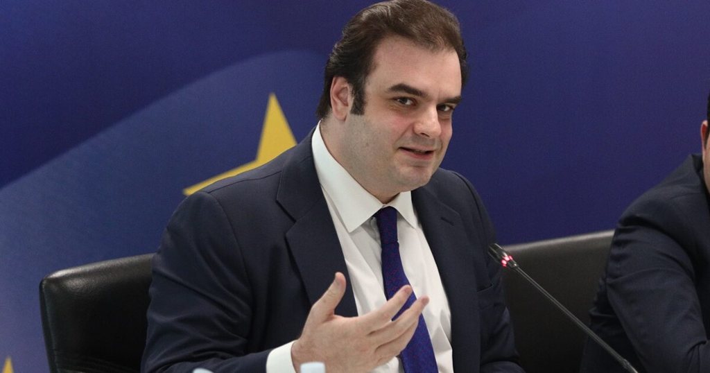Πιερρακάκης στο Eurogroup: Ενεργειακή κρίση, πληθωρισμός και πιέσεις στα ομόλογα δοκιμάζουν την Ευρώπη