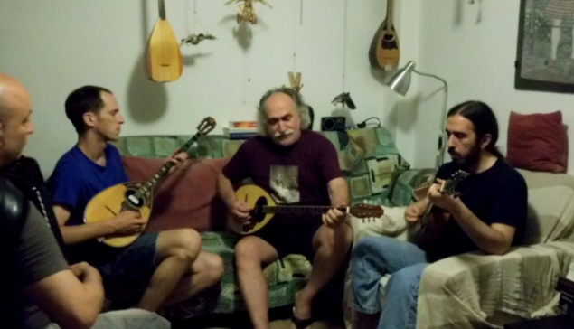Αγάθωνας - Όταν σε βλέπω να γυρίζεις (Τα μαναβάκια)