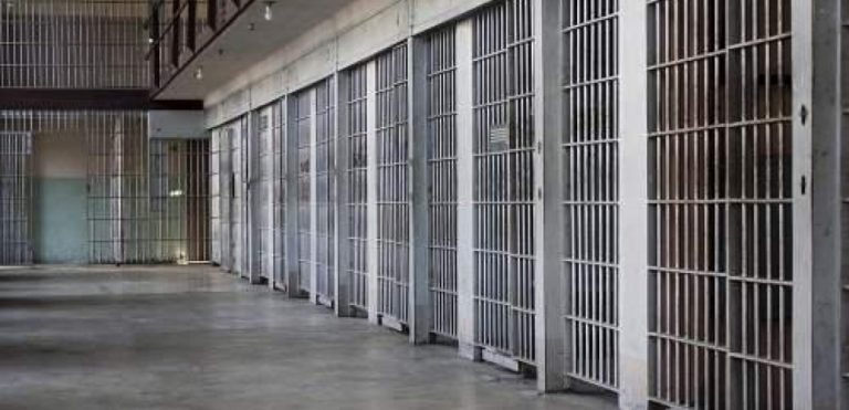 Σωφρονιστικό κατάστημα 40 εκατ. ευρώ: Γιατί η Ηλεία έχασε το έργο; - «Έκρηξη» Κοροβέση