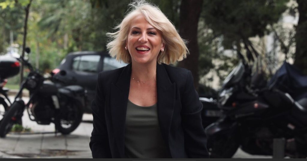 Ρένα Δούρου στο Patrisnews: «Δεν έχουμε την πολυτέλεια νέων διχασμών» – Το μήνυμα για την επόμενη ημέρα της Αριστεράς